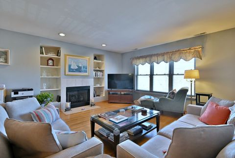 Tiny photo for 5709 W Lawrence Avenue #3W, Chicago, IL 60630 (MLS # 12570316)