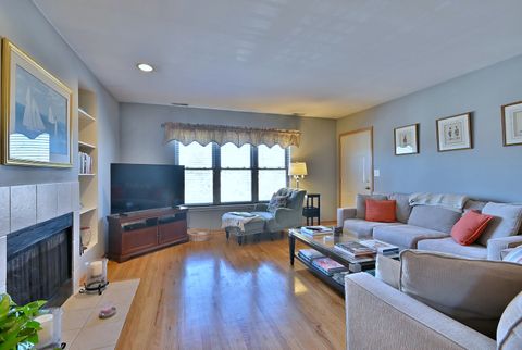 Tiny photo for 5709 W Lawrence Avenue #3W, Chicago, IL 60630 (MLS # 12570316)