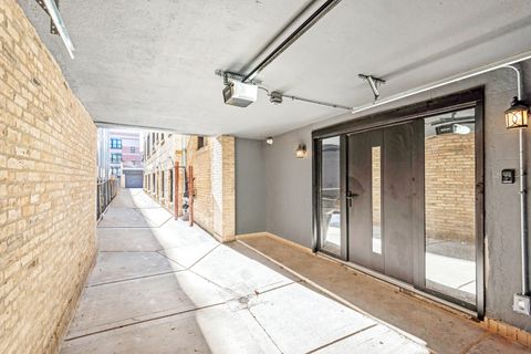 Tiny photo for 1535 W Estes Avenue #1, Chicago, IL 60626 (MLS # 12491379)
