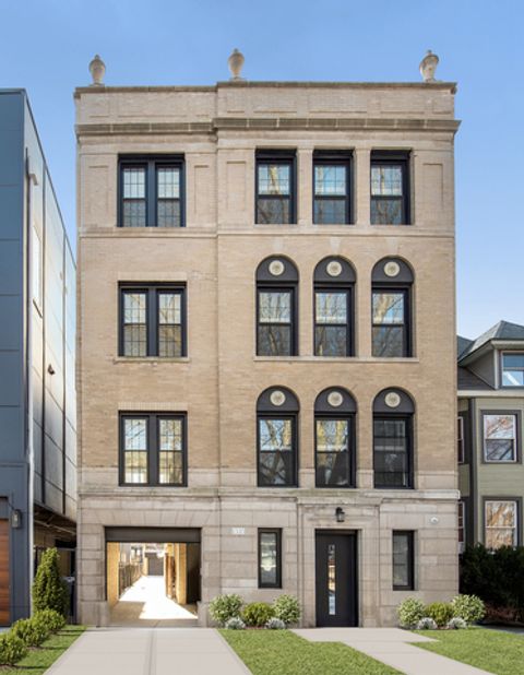 Tiny photo for 1535 W Estes Avenue #1, Chicago, IL 60626 (MLS # 12491379)
