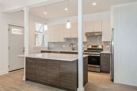 Tiny photo for 1535 W Estes Avenue #1, Chicago, IL 60626 (MLS # 12491379)