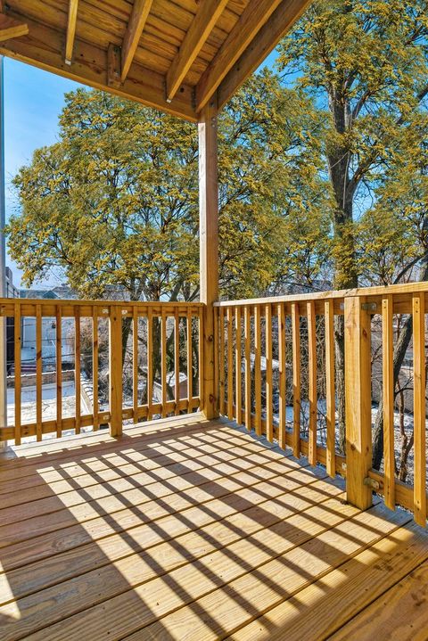 Tiny photo for 1535 W Estes Avenue #1, Chicago, IL 60626 (MLS # 12491379)