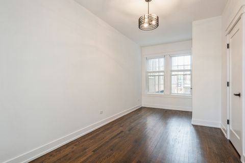 Tiny photo for 1535 W Estes Avenue #1, Chicago, IL 60626 (MLS # 12491379)