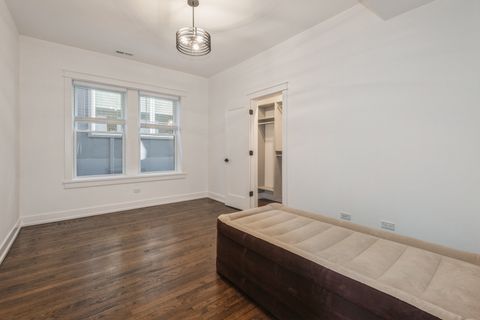 Tiny photo for 1535 W Estes Avenue #1, Chicago, IL 60626 (MLS # 12491379)