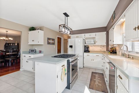 Tiny photo for 8899 Charrington Drive, Frankfort, IL 60423 (MLS # 12444099)