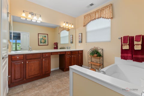 Tiny photo for 3572 Adler Court, Mundelein, IL 60060 (MLS # 12757039)