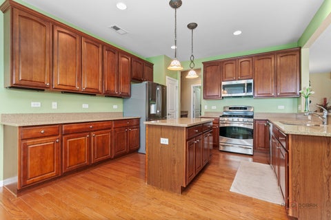 Tiny photo for 3572 Adler Court, Mundelein, IL 60060 (MLS # 12757039)