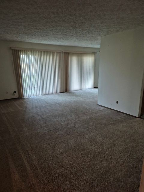 Tiny photo for 43 Crystal Court #B1, Pontiac, IL 61764 (MLS # 12603045)