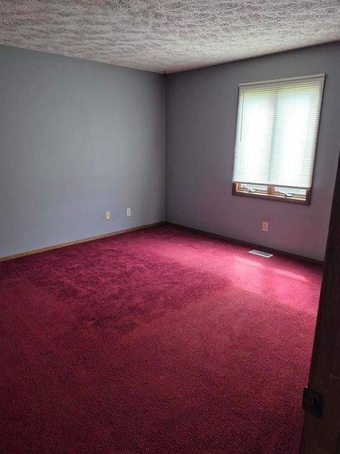 Tiny photo for 43 Crystal Court #B1, Pontiac, IL 61764 (MLS # 12603045)