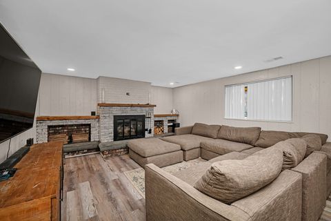 Tiny photo for 15601 Ridgeland Avenue, Oak Forest, IL 60452 (MLS # 12557766)