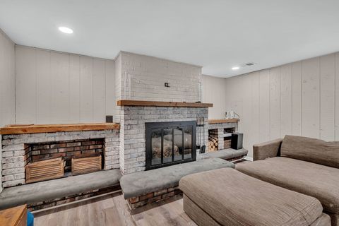 Tiny photo for 15601 Ridgeland Avenue, Oak Forest, IL 60452 (MLS # 12557766)