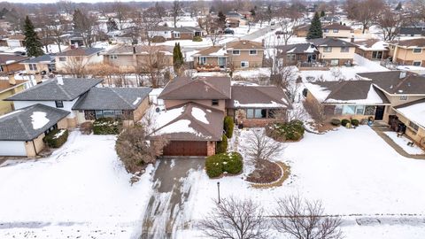 Tiny photo for 15601 Ridgeland Avenue, Oak Forest, IL 60452 (MLS # 12557766)