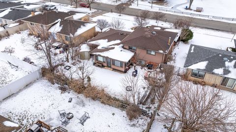 Tiny photo for 15601 Ridgeland Avenue, Oak Forest, IL 60452 (MLS # 12557766)