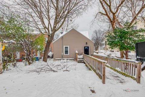 Tiny photo for 924 Lenox Avenue, Waukegan, IL 60085 (MLS # 12528802)