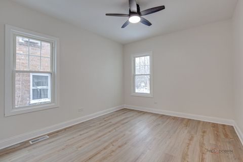 Tiny photo for 924 Lenox Avenue, Waukegan, IL 60085 (MLS # 12528802)
