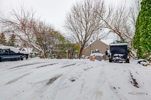 Tiny photo for 924 Lenox Avenue, Waukegan, IL 60085 (MLS # 12528802)