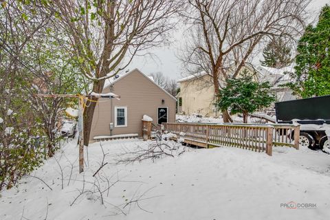 Tiny photo for 924 Lenox Avenue, Waukegan, IL 60085 (MLS # 12528802)