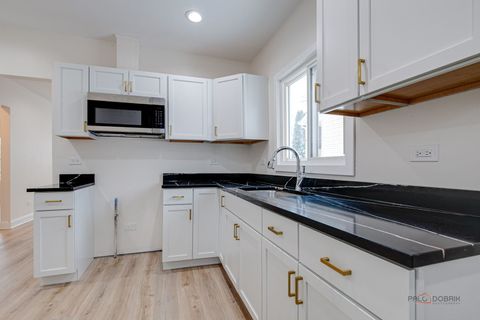 Tiny photo for 924 Lenox Avenue, Waukegan, IL 60085 (MLS # 12528802)