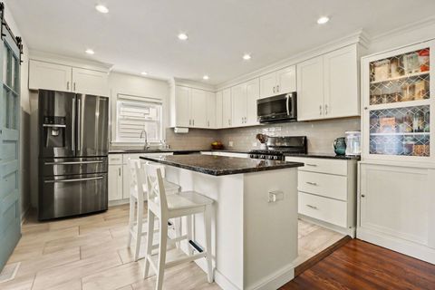 Tiny photo for 119 S Williston Street, Wheaton, IL 60187 (MLS # 12584712)