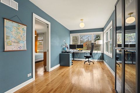 Tiny photo for 119 S Williston Street, Wheaton, IL 60187 (MLS # 12584712)