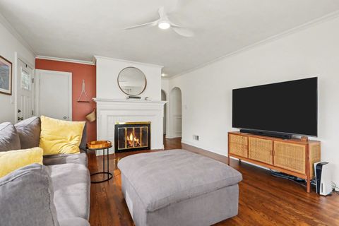 Tiny photo for 119 S Williston Street, Wheaton, IL 60187 (MLS # 12584712)