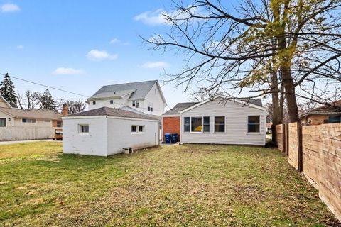 Tiny photo for 119 S Williston Street, Wheaton, IL 60187 (MLS # 12584712)