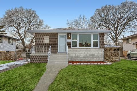 A home in Dolton