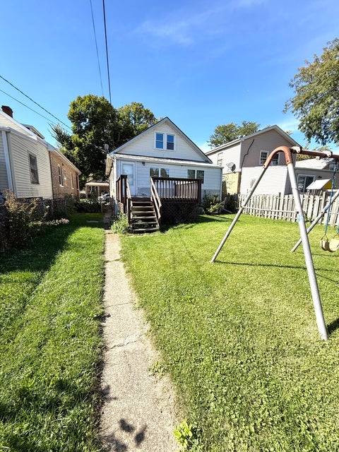 Tiny photo for 1437 Kenilworth Avenue, Berwyn, IL 60402 (MLS # 12781097)