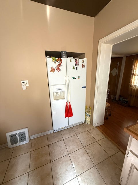 Tiny photo for 1437 Kenilworth Avenue, Berwyn, IL 60402 (MLS # 12781097)