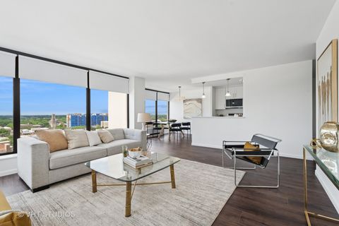 Tiny photo for 5445 N Sheridan Road #1515, Chicago, IL 60640 (MLS # 12450170)