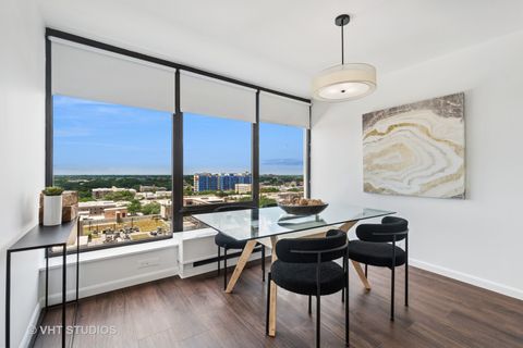 Tiny photo for 5445 N Sheridan Road #1515, Chicago, IL 60640 (MLS # 12450170)