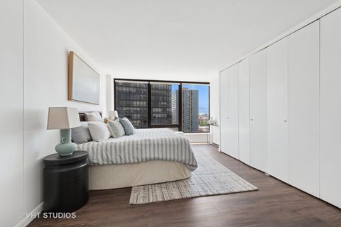 Tiny photo for 5445 N Sheridan Road #1515, Chicago, IL 60640 (MLS # 12450170)