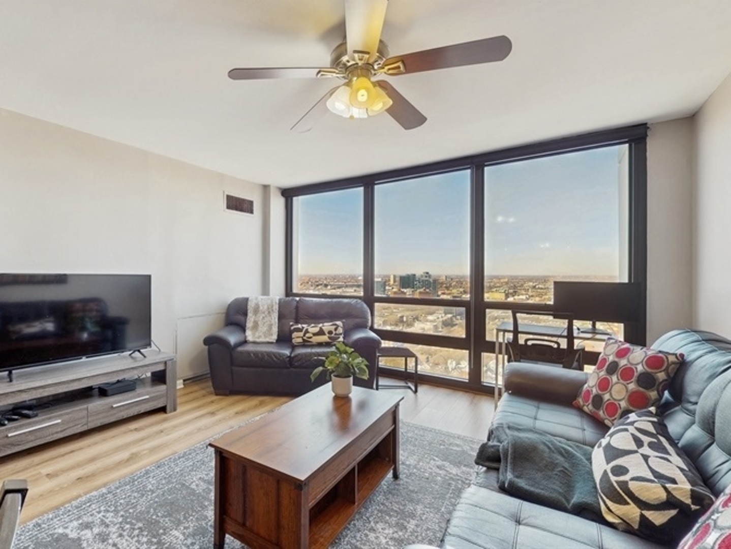 1636 N Wells Street 3406