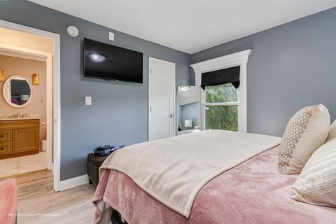 Tiny photo for 660 S Newport Street, Roselle, IL 60172 (MLS # 12504869)