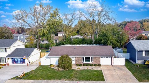 Tiny photo for 660 S Newport Street, Roselle, IL 60172 (MLS # 12504869)