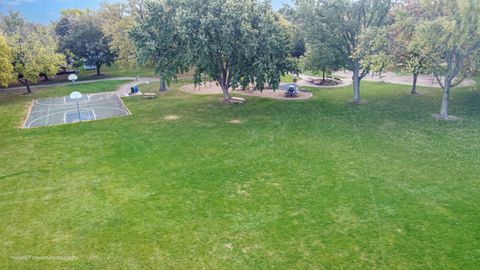 Tiny photo for 660 S Newport Street, Roselle, IL 60172 (MLS # 12504869)