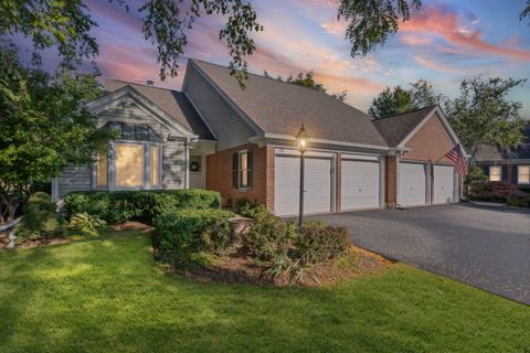 Tiny photo for 688 Glasgow Lane, Prospect Heights, IL 60070 (MLS # 12473112)