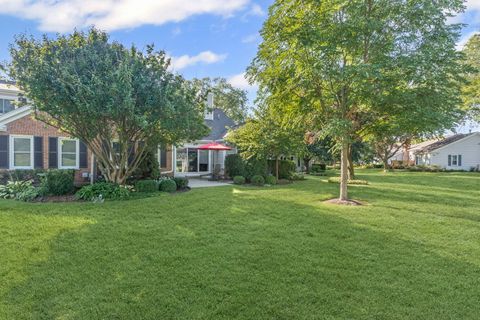 Tiny photo for 688 Glasgow Lane, Prospect Heights, IL 60070 (MLS # 12473112)