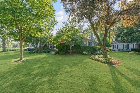 Tiny photo for 688 Glasgow Lane, Prospect Heights, IL 60070 (MLS # 12473112)