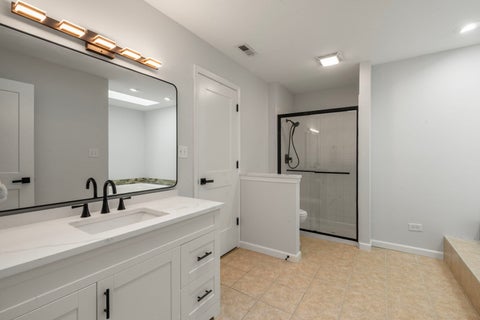 Tiny photo for 1824 Portsmouth Drive #C, Lisle, IL 60532 (MLS # 12715820)