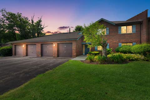 Photo of 1824 Portsmouth Drive #C, Lisle, IL 60532 (MLS # 12715820)