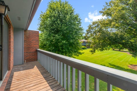 Tiny photo for 1824 Portsmouth Drive #C, Lisle, IL 60532 (MLS # 12715820)