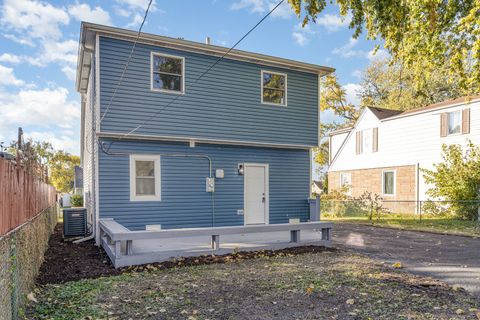 Tiny photo for 7040 W 114th Street, Worth, IL 60482 (MLS # 12516561)