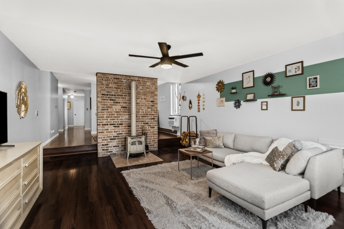 530 Hinman Avenue 2B