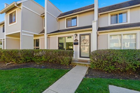 Tiny photo for 566 Chard Court, Grayslake, IL 60030 (MLS # 12495406)