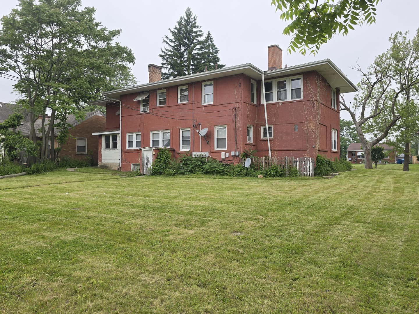 378 W 16th Street