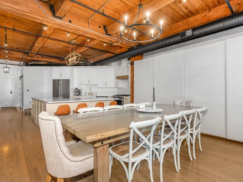 Tiny photo for 913 W Van Buren Street #3C, Chicago, IL 60607 (MLS # 12616530)