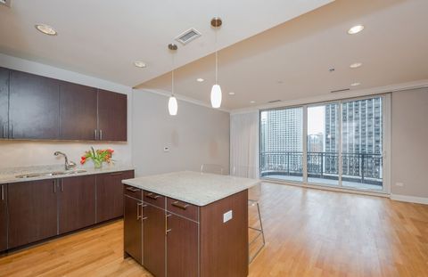 Tiny photo for 10 E Delaware Place #14A, Chicago, IL 60611 (MLS # 12607150)