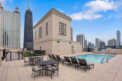 Tiny photo for 10 E Delaware Place #14A, Chicago, IL 60611 (MLS # 12607150)
