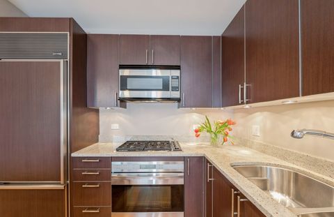 Tiny photo for 10 E Delaware Place #14A, Chicago, IL 60611 (MLS # 12607150)